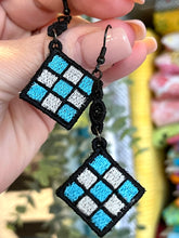 Nine Patch Quilt Block Dangle Boucles d’oreilles SET- Dans les boucles d’oreilles en dentelle autoportantes Hoop