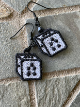 Boucles d’oreilles Dice Face FSL - Boucles d’oreilles en dentelle autoportantes In the Hoop