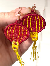 Boucles d’oreilles Chinese Lantern FSL - Boucles d’oreilles en dentelle autoportantes In the Hoop