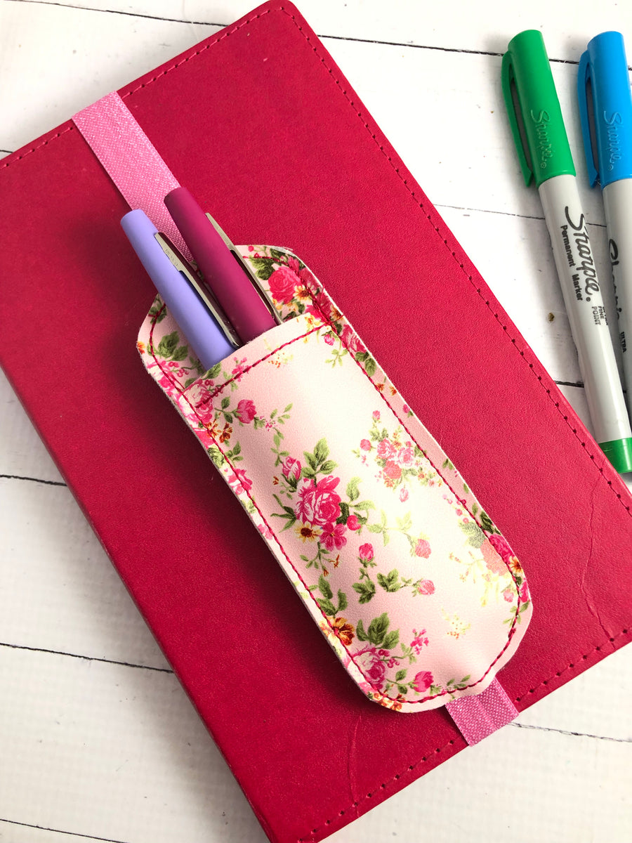 Travel Journal pen holder ITH Embroidery design file