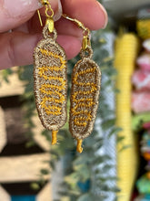 Boucles d’oreilles Corn Dog FSL - Boucles d’oreilles en dentelle autoportantes In the Hoop