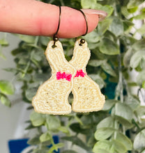 Boucles d’oreilles Chocolate Bunny FSL - Boucles d’oreilles en dentelle autoportantes In the Hoop