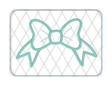 Pretty Bow Applique Mug Rug