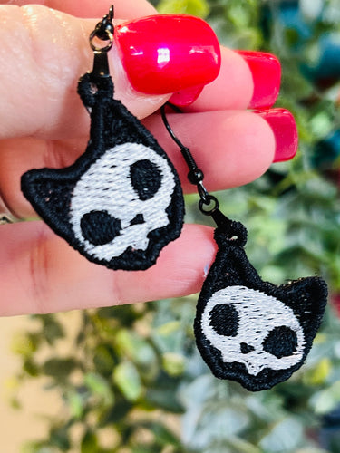 Mini Kitty Skull FSL Earrings - In the Hoop Freestanding Lace Earrings