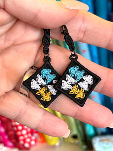 Flying Geese Quilt Block Dangle Boucles d’oreilles SET- Dans le cerceau Boucles d’oreilles en dentelle autoportantes