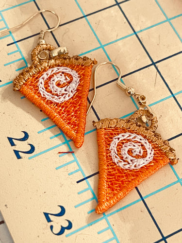 Pie Slice Shaped FSL Earrings - In the Hoop Freestanding Lace Earrings for Machine Embroidery