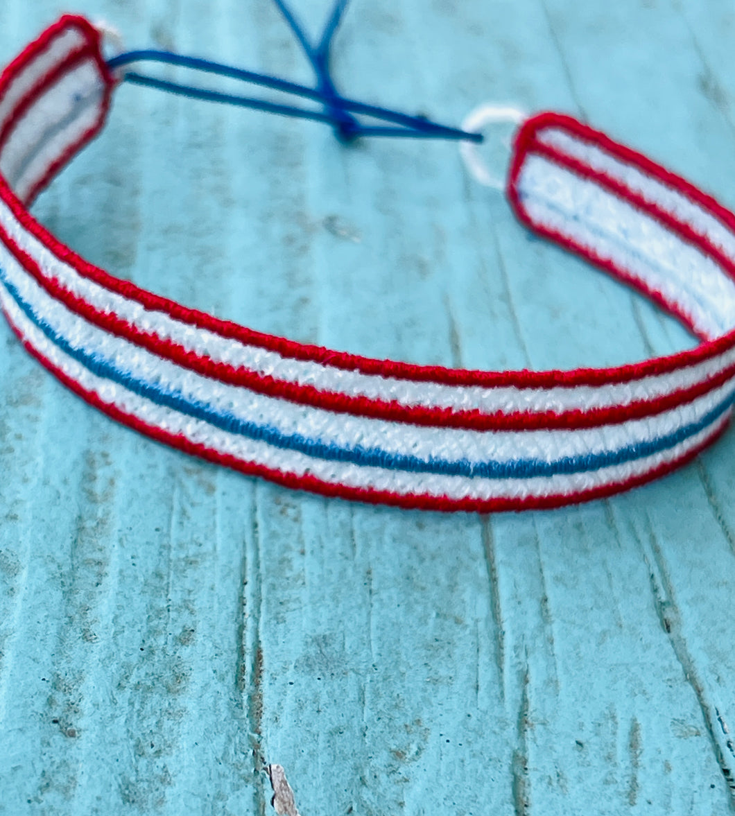 FSL Friendship Bracelet 3 Color Stripe- In the Hoop Freestanding Lace Bracelet in Three Sizes