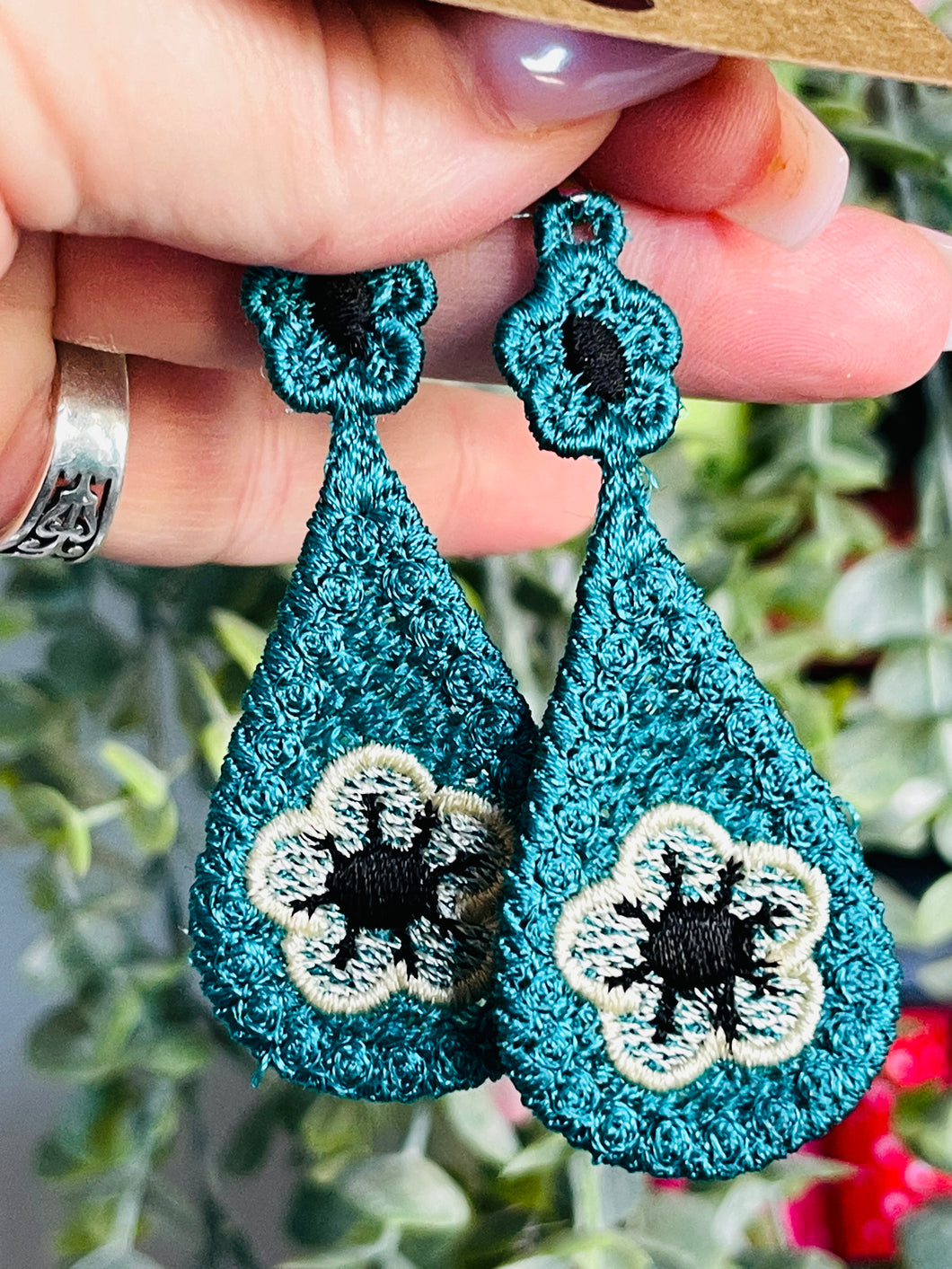 Esperanza Drops FSL Earrings - In the Hoop Freestanding Lace Earrings