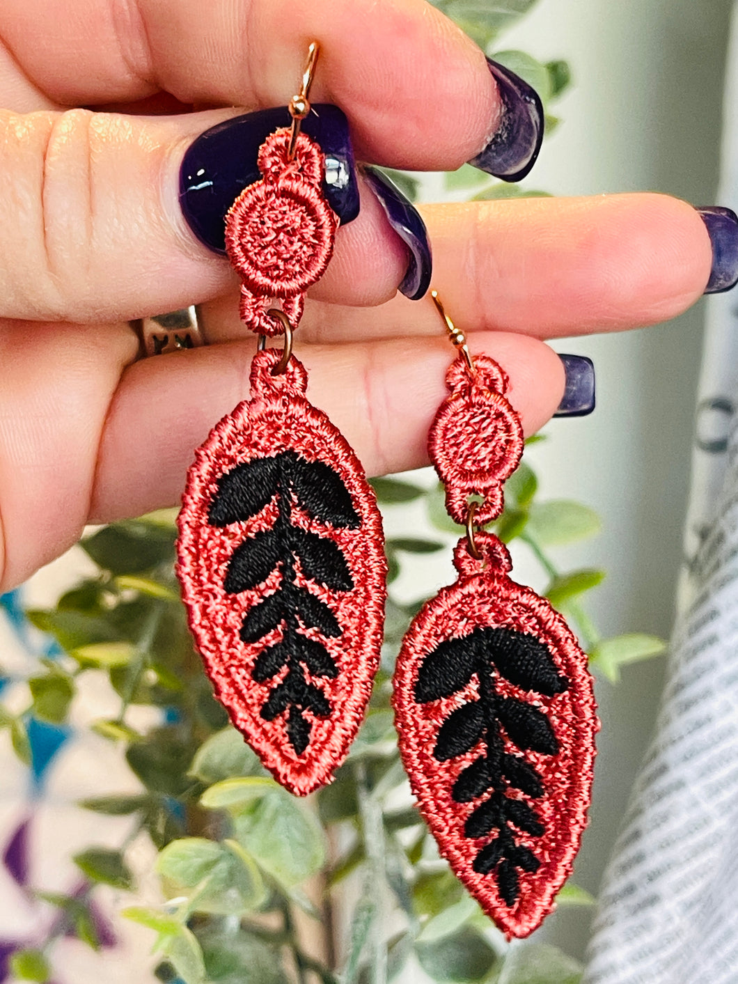 Drop Leaf Dangles FSL Earrings - In the Hoop Freestanding Lace Earrings