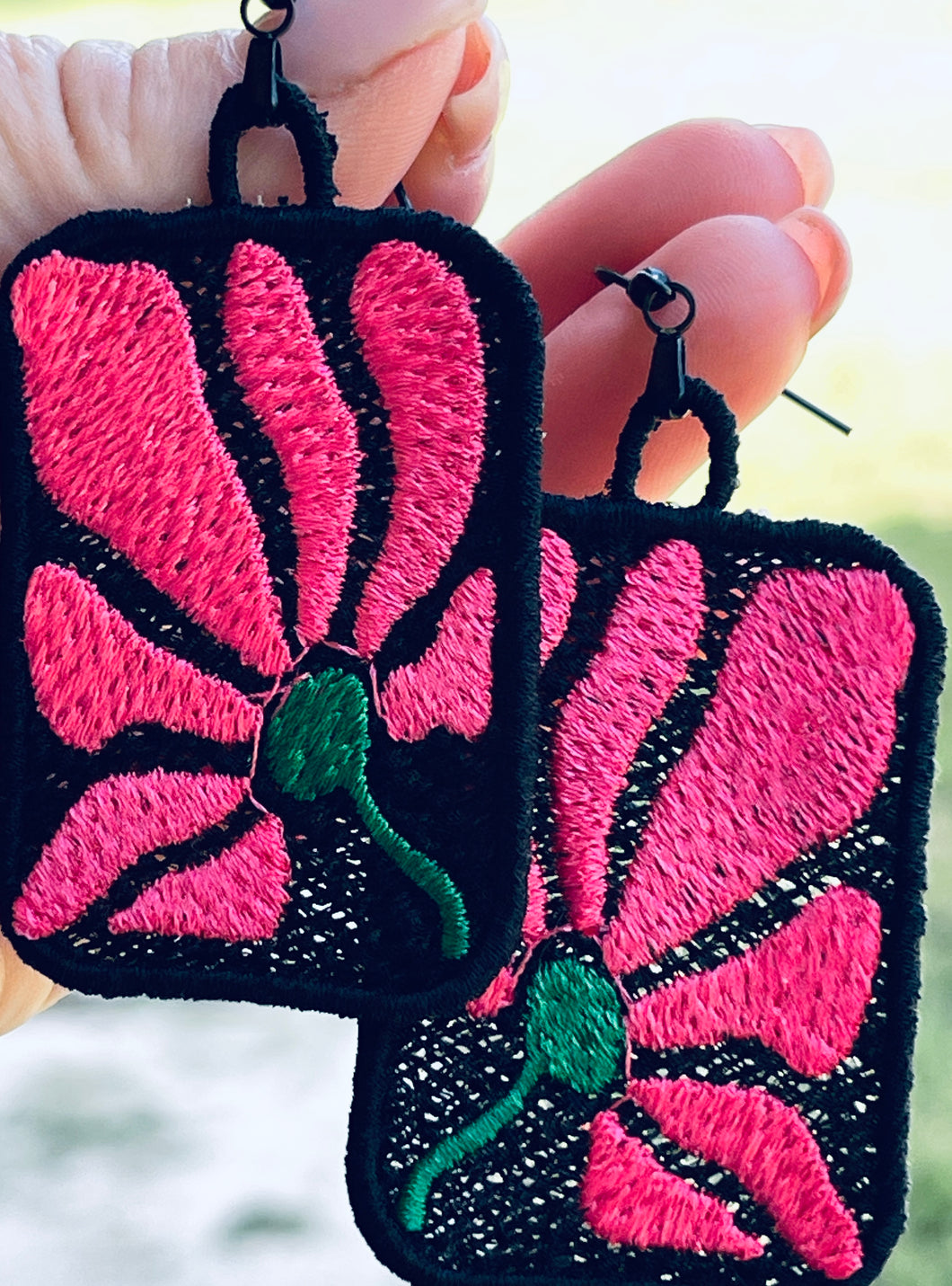 Jellyflower2 FSL Earrings - Abstract Floral In the Hoop Freestanding Lace Earrings