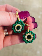 Cowgirl Dangles FSL Pendientes SET- En los pendientes de encaje independientes del aro