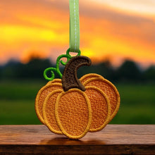 Princess Pumpkin Freestanding Lace Suncatcher or Bookmark for 4x4 Hoops