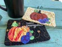 Hello Pumpkin Raw Edge Applique Mug Rug