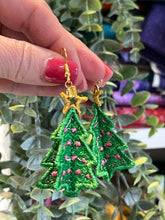 3D Christmas Tree FSL Earrings - In the Hoop Freestanding Lace Earrings