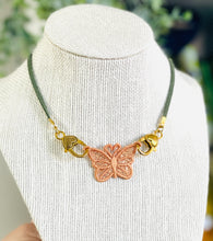 Pièce maîtresse de collier en dentelle autoportante Big Daisy