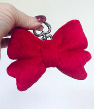 In the Hoop Quilted Bow Charm in three sizes 4x4, 5x7, 6x10