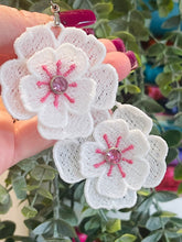 Pendientes Poppy Moon FSL - Pendientes de encaje independientes en el aro