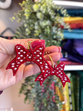 Boucles d’oreilles Bow FSL - Boucles d’oreilles en dentelle autoportantes In the Hoop