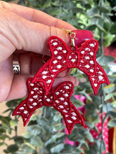 Boucles d’oreilles Bow FSL - Boucles d’oreilles en dentelle autoportantes In the Hoop