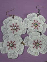 Pendientes Poppy Moon FSL - Pendientes de encaje independientes en el aro