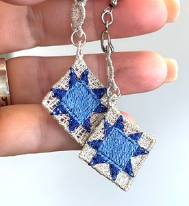 FSL North Star Quilt Block Dangle Boucles d’oreilles SET - Boucles d’oreilles en dentelle autoportantes dans le cerceau