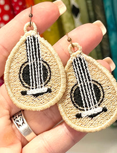 Boucles d’oreilles FSL Guitar Teardrop 5 cordes - Boucles d’oreilles en dentelle autoportantes In the Hoop