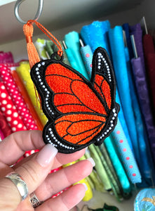 Monarch Butterfly Freestanding Lace (FSL) Suncatcher, ornement ou signet - Dans le fichier de conception de broderie machine Hoop