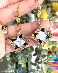 FSL North Star Quilt Block Dangle Boucles d’oreilles SET - Boucles d’oreilles en dentelle autoportantes dans le cerceau