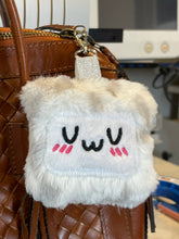 Marshmallow Face UWU Apliques Fluffy Puff Design Set- En el diseño de bordado de aro