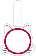 Pestaña a presión con etiqueta de cara de gato en blanco con monograma para aros 4x4