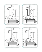 Paquete de etiquetas y ojales de escuela primaria - 1.º a 5.º grado - Aros 4x4 y 5x7 - 10 diseños incluidos