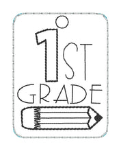 Étiquettes et œillets d'école primaire - 1ère année - Cerceaux 4x4 et 5x7 - 4 modèles inclus