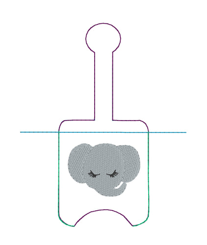 Soporte para desinfectante de manos con cara de elefante Versión con pestaña a presión en el proyecto de bordado de aro 1 oz BBW para aros 5x7