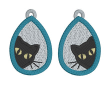 Peeking Cat FSL Earrings - In the Hoop Freestanding Lace Earrings