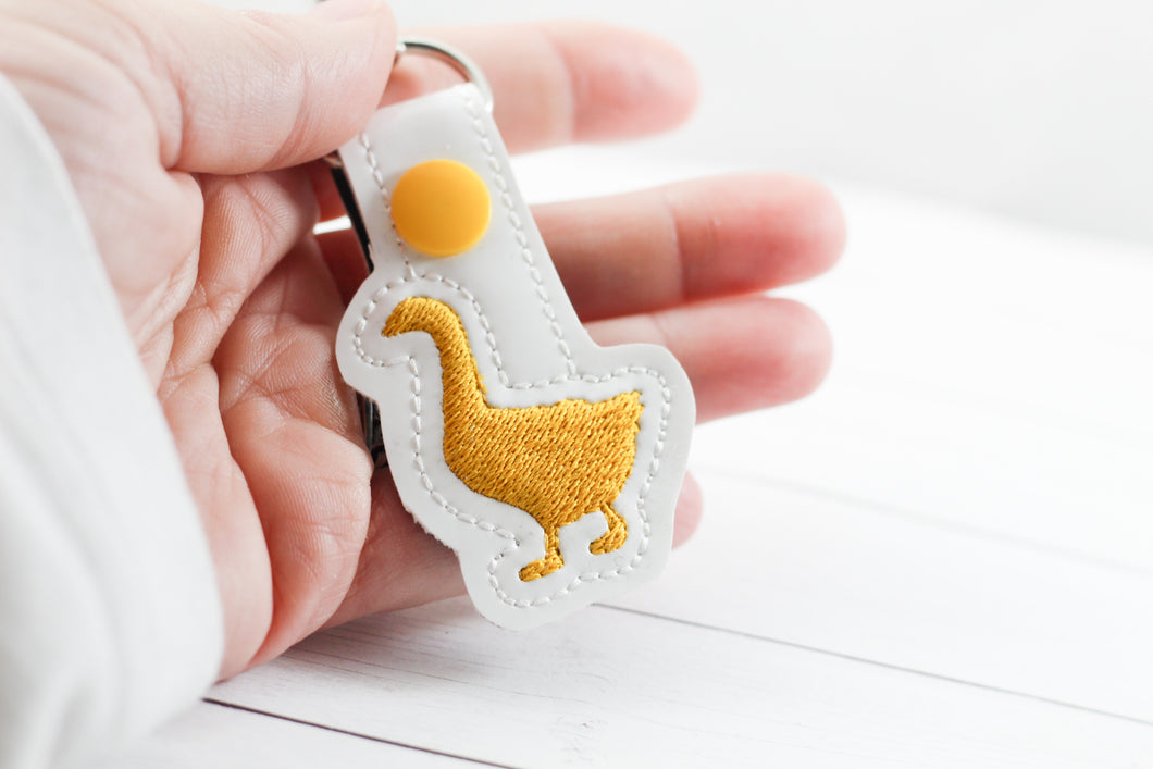 Tiny Duck snap tab embroidery design