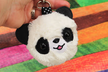 Panda Fluffy Puff - Dans le motif de broderie cerceau
