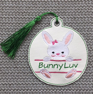 Ornements Bunny Boy et Bunny Girl pour cerceaux 4x4