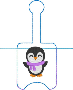 Soporte para desinfectante de manos Penguin Versión con pestaña a presión en el proyecto de bordado de aro 1 oz BBW para aros 5x7