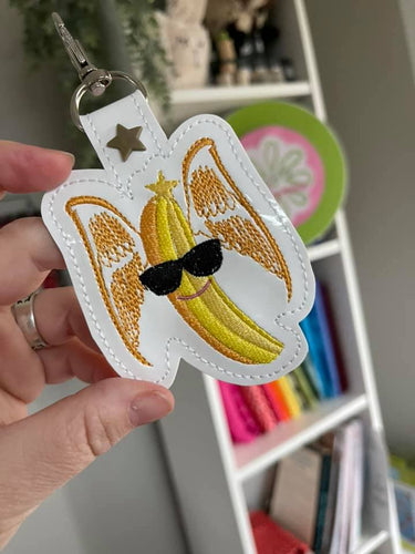 Flying Cool Banana snap tab - Conception de broderie d’étiquette de sac à dos/porte-clés