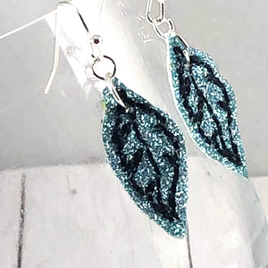 Mini Feather Earrings embroidery design