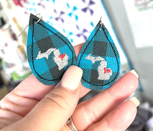 Teardrop Michigan Earrings embroidery design for Vinyl and Leather