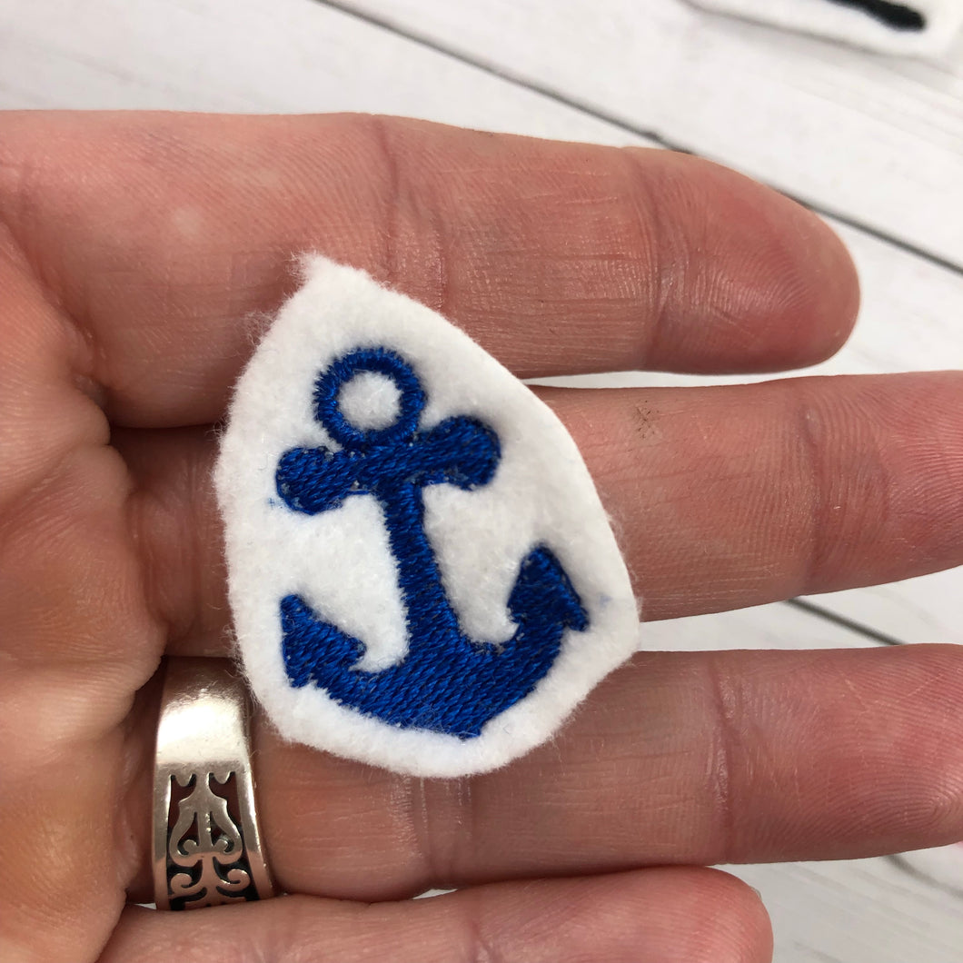 Mini Anchor embroidery design