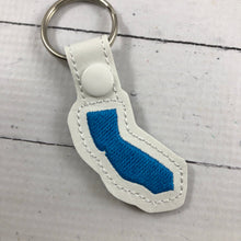 Tiny California snap tab In The Hoop embroidery design