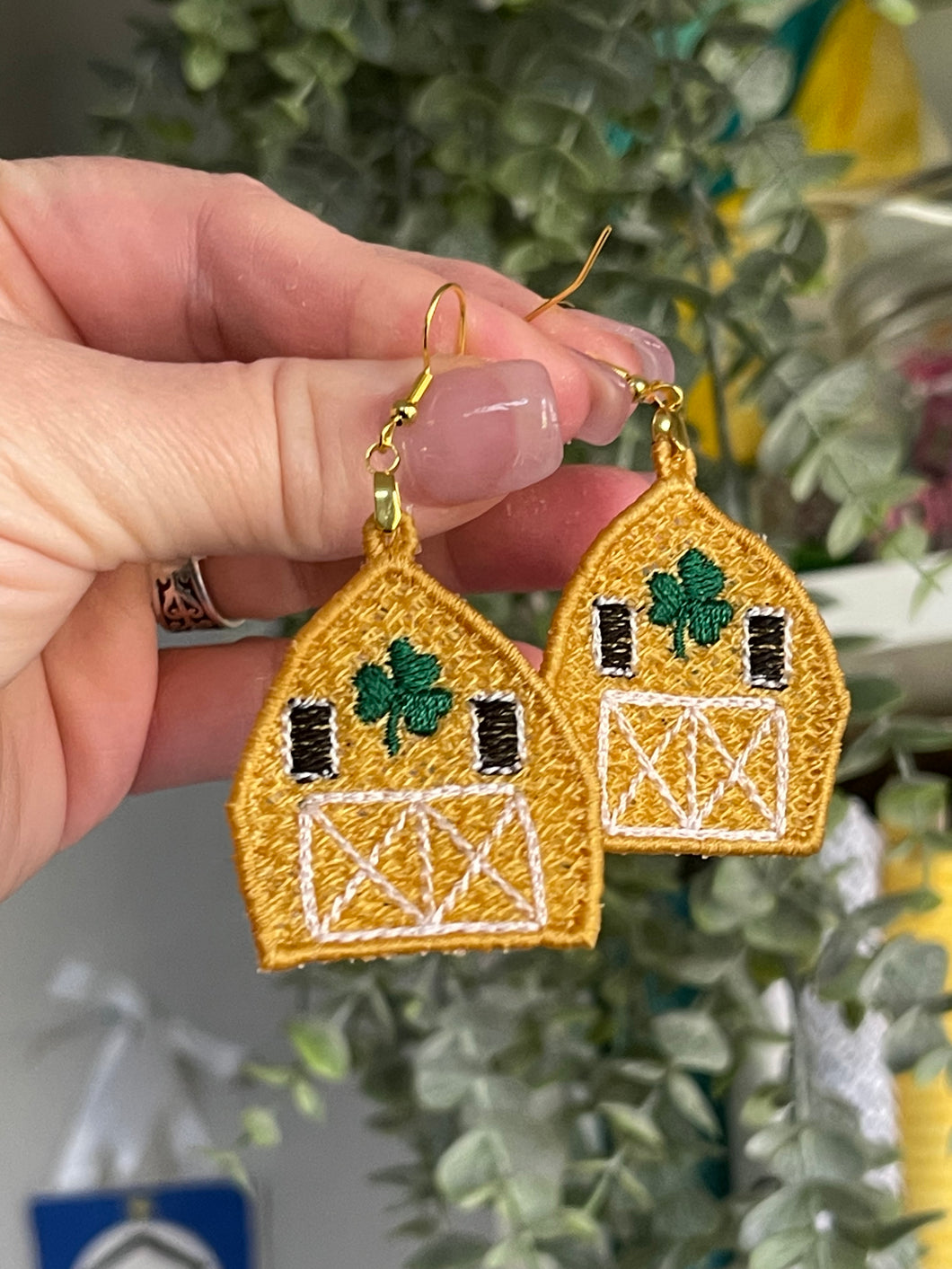 Old Clover Barn FSL Earrings - In the Hoop Freestanding Lace Earrings