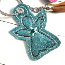 Mini Angel Eyelet Tag 4x4 and 5x7