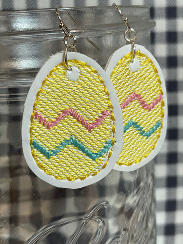 Motif de broderie de boucles d'oreilles oeuf de Pâques Zig Zag