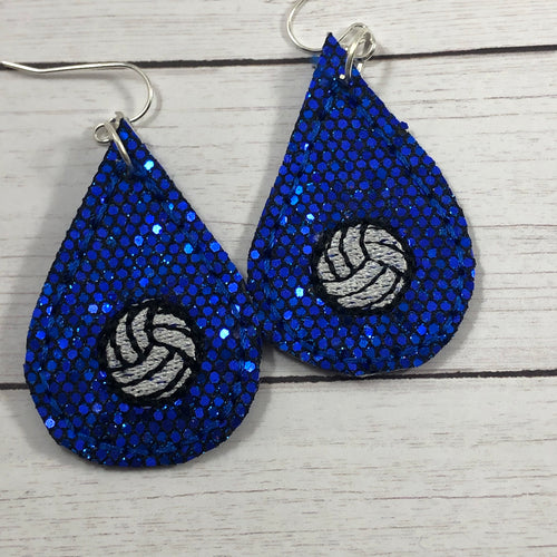 Conception de broderie de boucles d’oreilles en forme de larme de volley-ball