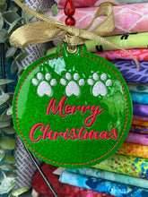 Three Paws Christmas Ornament for 4x4 hoops