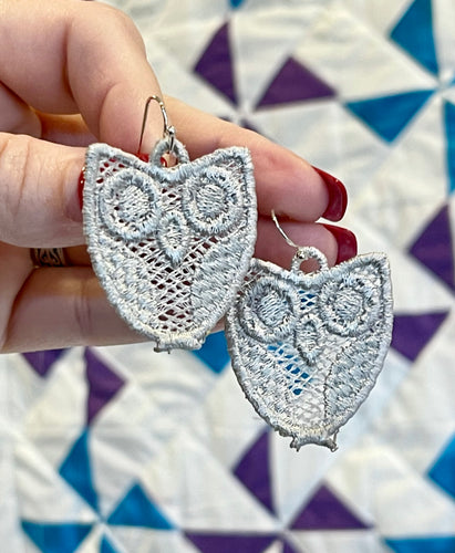 Boucles d’oreilles Elegant Owl FSL - Boucle d’oreille et pendentif en dentelle autoportants - Projet de broderie dans le cerceau