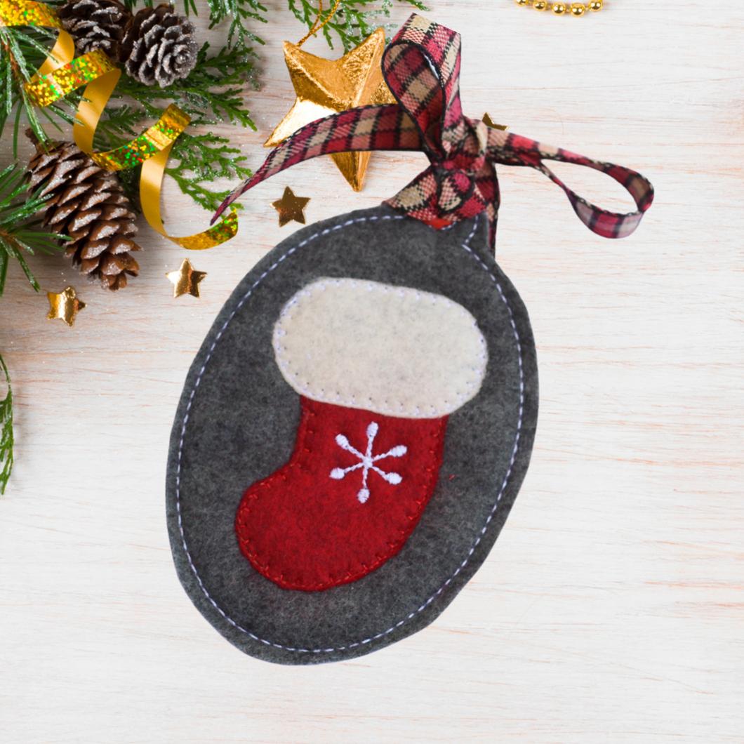Applique Stocking Christmas Ornament for 4x4 hoops